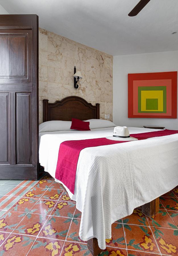 La Aurora Hotel Colonial 바야돌리드 외부 사진